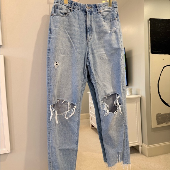 American Eagle Outfitters Denim - American Eagle Outfitters Light Blue Ripped Boyfriend Jeans